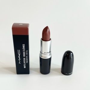 ❤️ 2/$20 || BNIB MAC Lipstick - "Whirl"